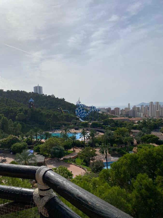 Cometa Center Benidorm Buitenkant foto